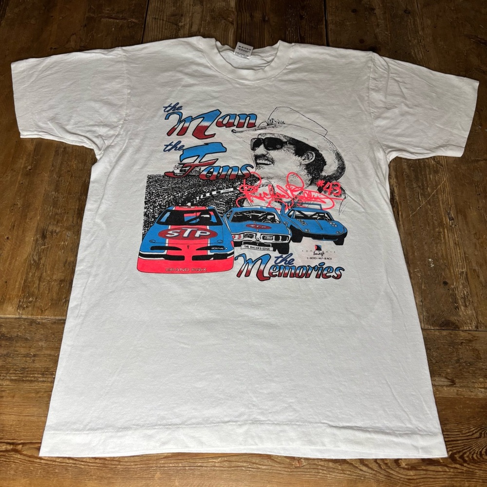 Vintage NASCAR Richard Petty Racing T-shirt White Double Sided
